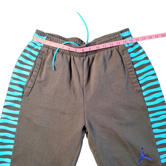 Jordan shorts - Picture 5 of 7